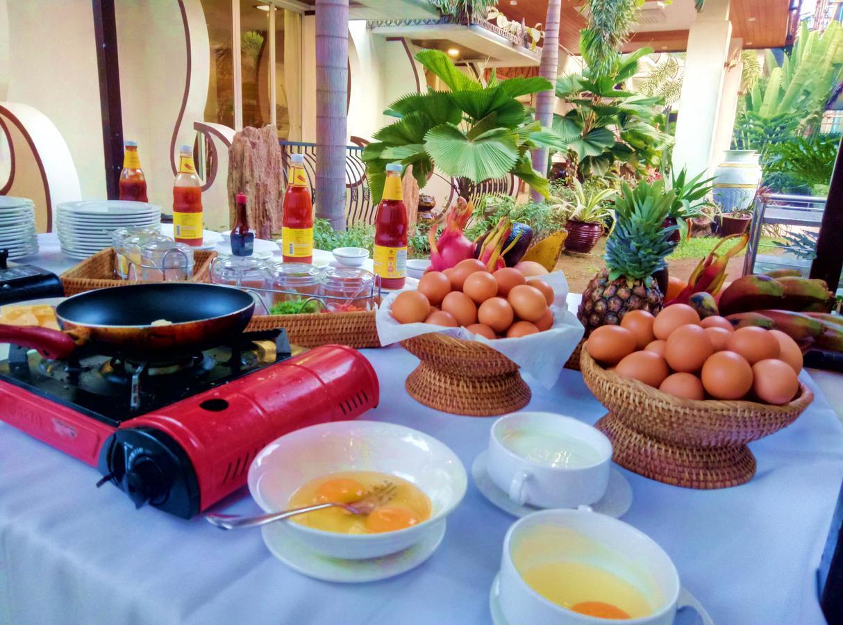 Yadanarpon Dynasty Hotel Мандалай Екстер'єр фото